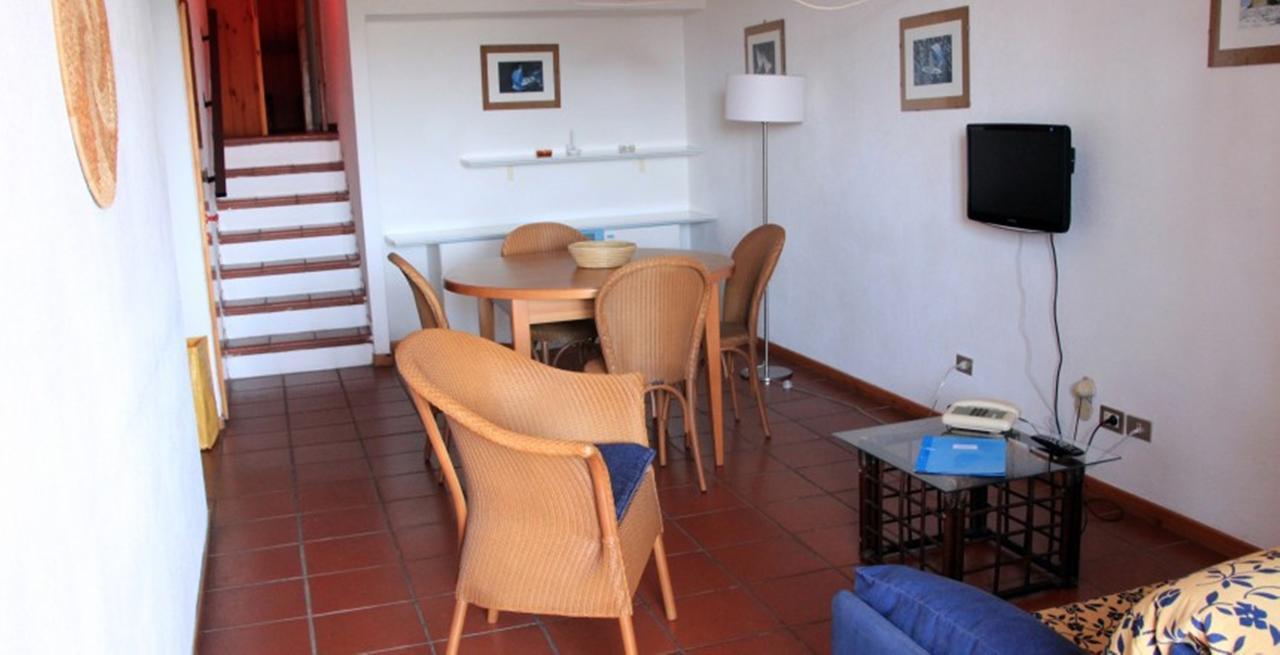 Residence Portolaconia Appartamenti Cannigione Kamer foto